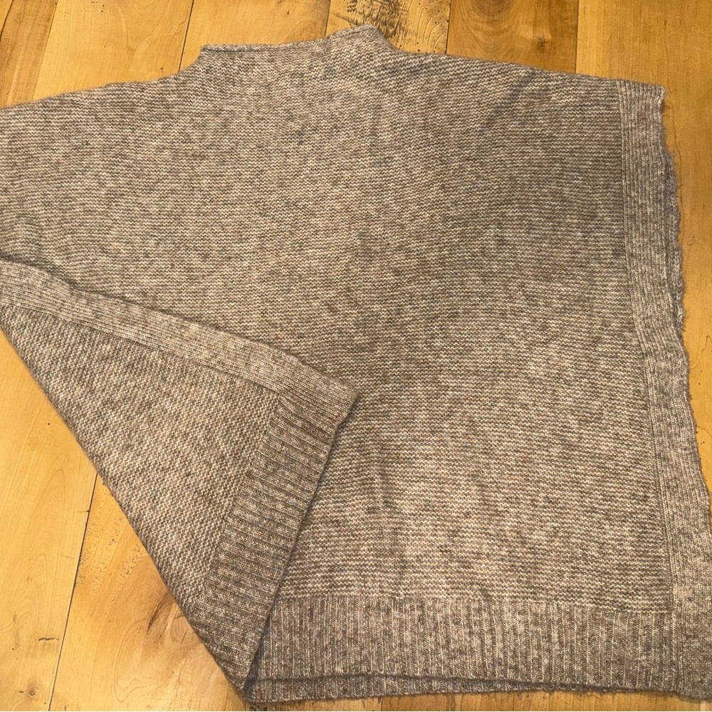 Universal Thread Oatmeal Beige Poncho Sweater